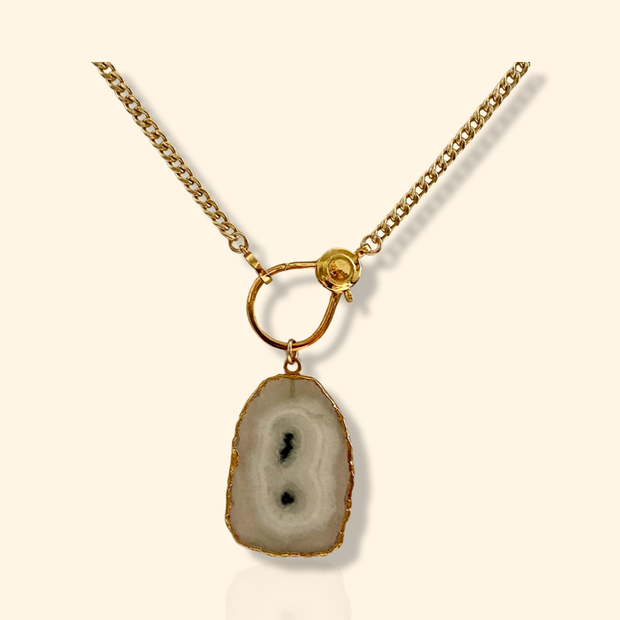 Moss Agate pendent on 18" Vermeil chain w/Large Lobster Claw